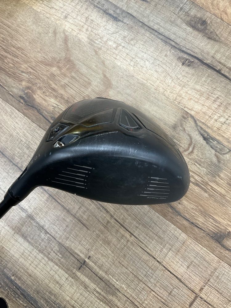 COBRA DARK SPEED MAX 10.5° DRIVER