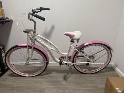 Schwinn Pink Lulu Women’s Bike 26”