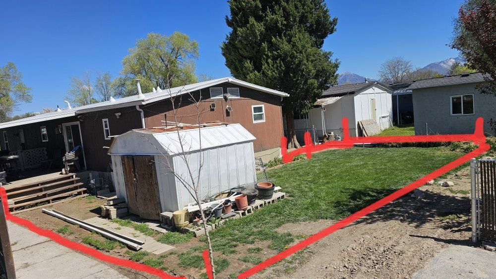 used white chain link fence