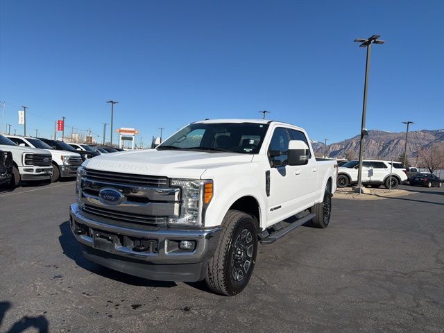 2017 Ford F-350 Super Duty Lariat