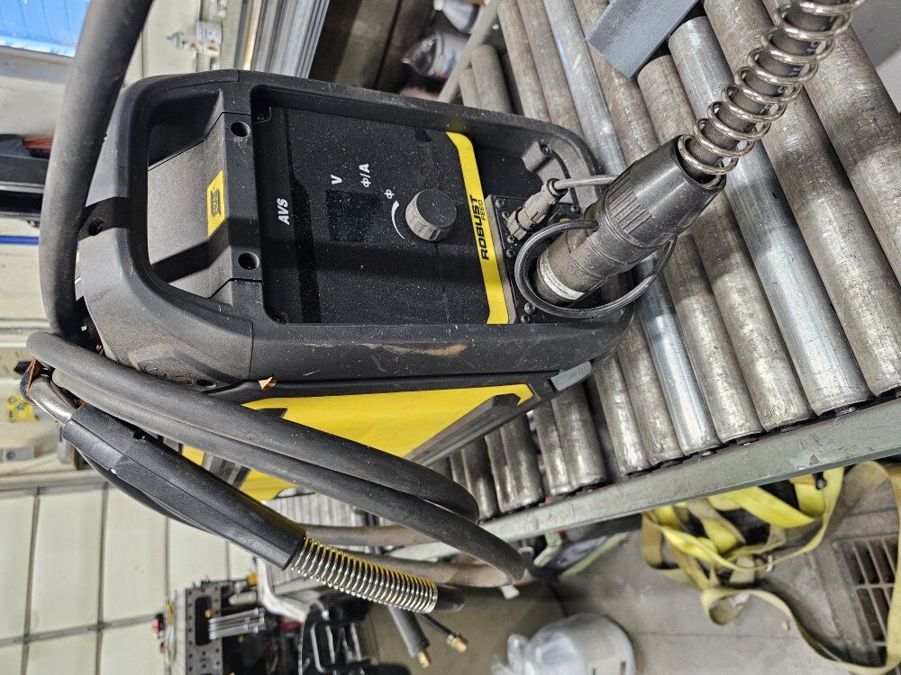 Esab Robust Feed AVS Welder