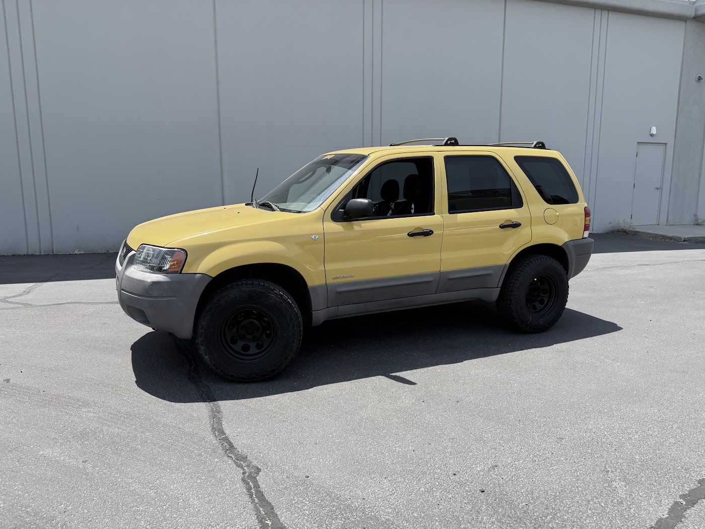2002 Ford Escape XLS Choice
