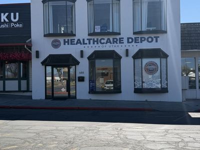 STORE FRONT /BUILDING AVAILABLE FOR RENT IN SANDY