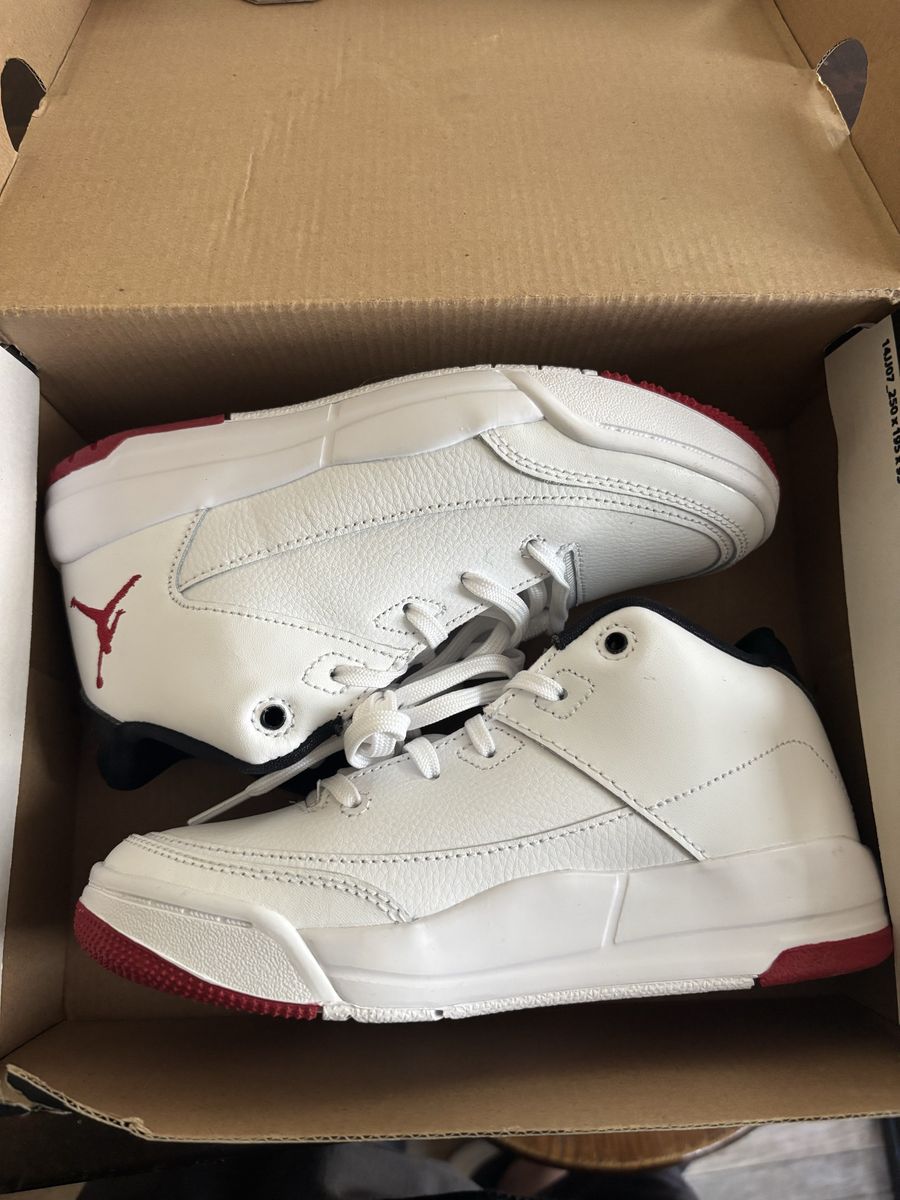 Jordan flightsWhite University Red Sneakers Size 1Y