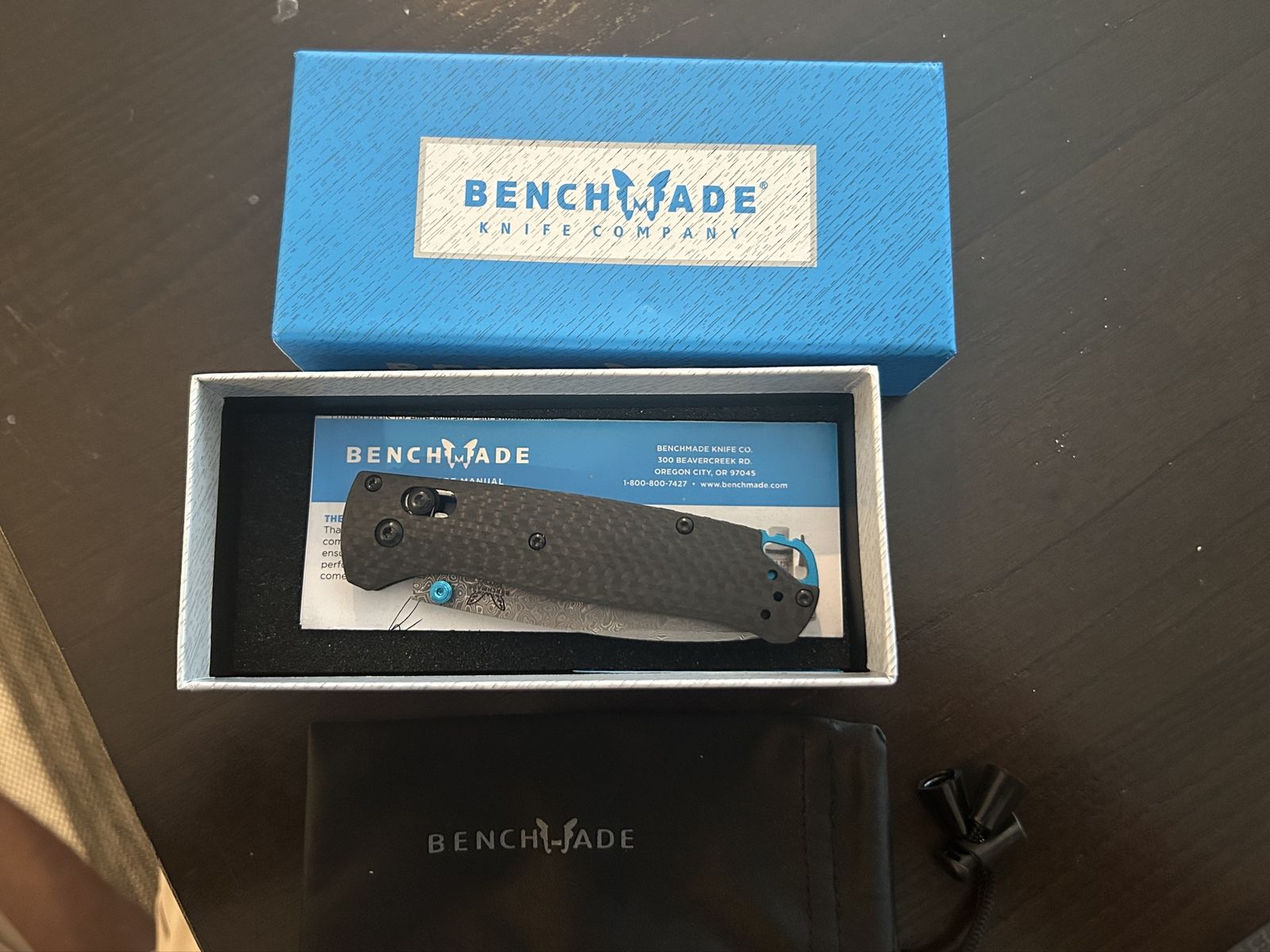 Benchmade Bugout 535-3 Folding Knife Carbon Fiber Scales CPM-S90V Steel Blue Thumb Stud