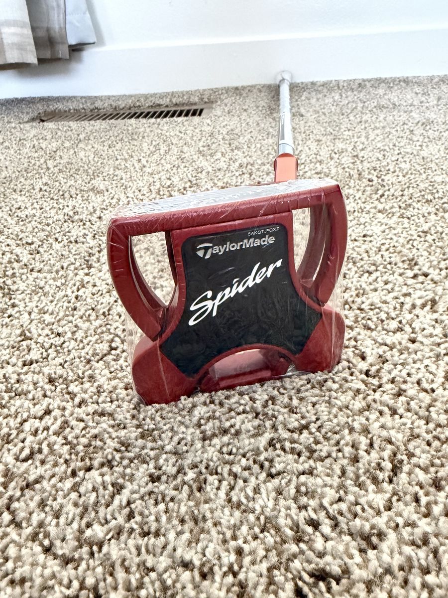 BRAND NEW Taylormade Spider 34