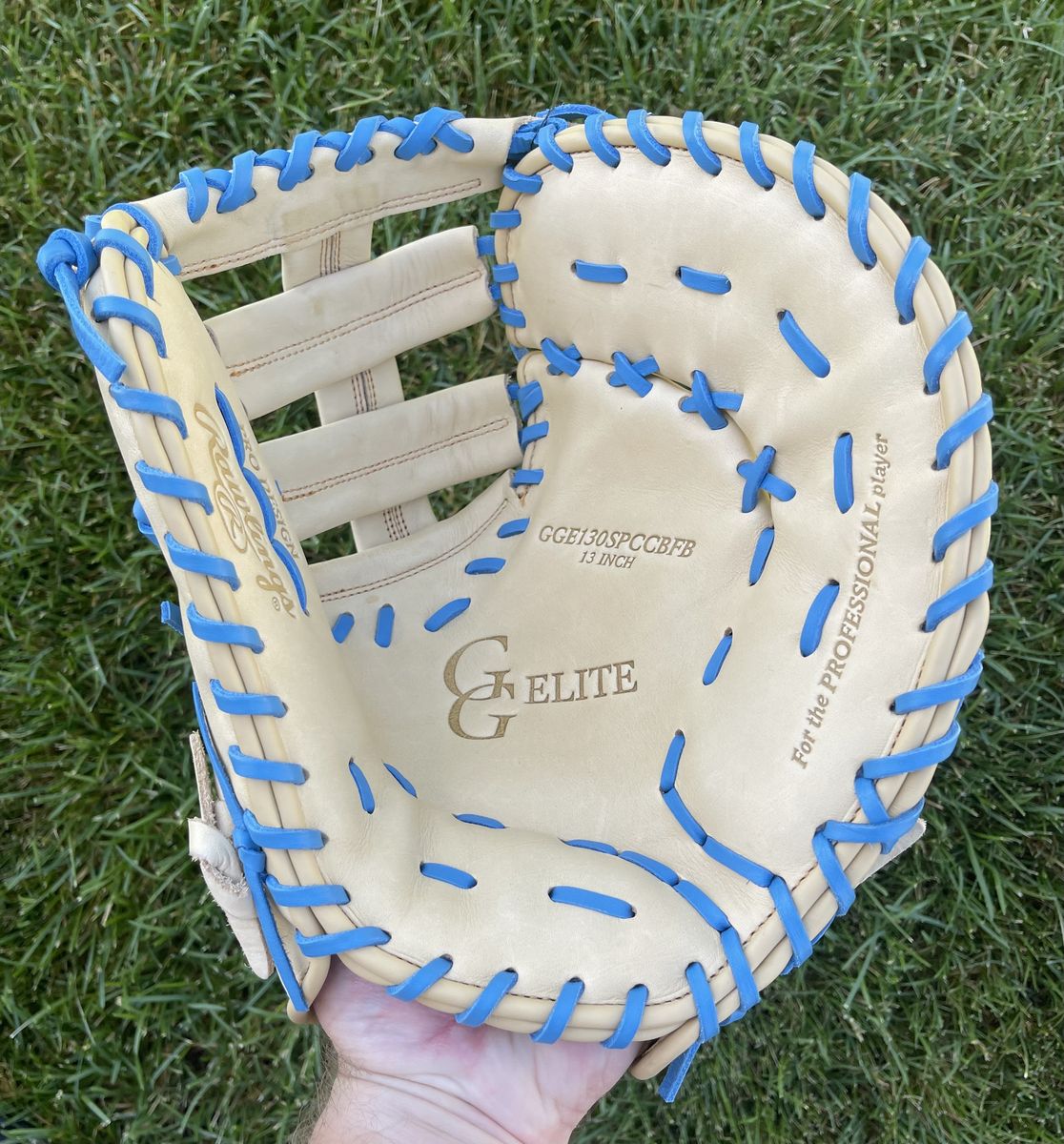 New Rawlings Gold Glove Elite 12.5 in. Baseball/Softball First Baseman’s Glove