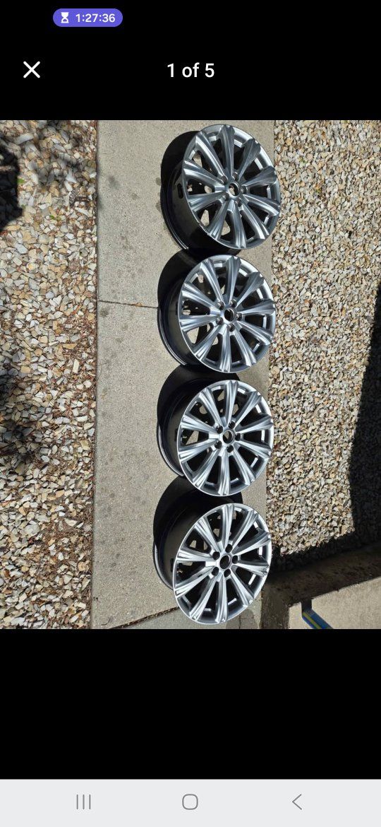Set of 4 OEM Ford alloy wheels