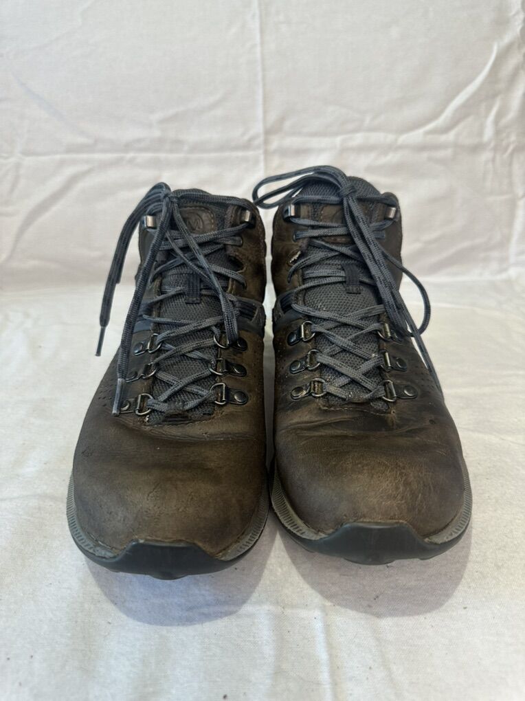 Merrell Men’s Size 9 Leather Wtrprf Hiking Boots