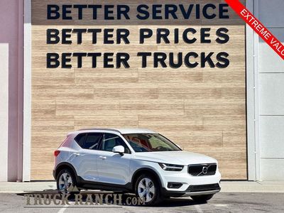 2021 Volvo XC40 T5 Momentum