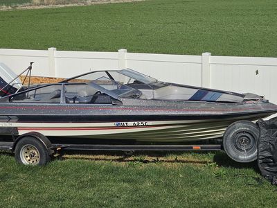 Bayliner capri