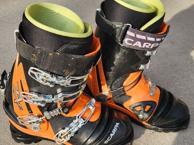 Scarpa TX Pro telemark boots 27.5