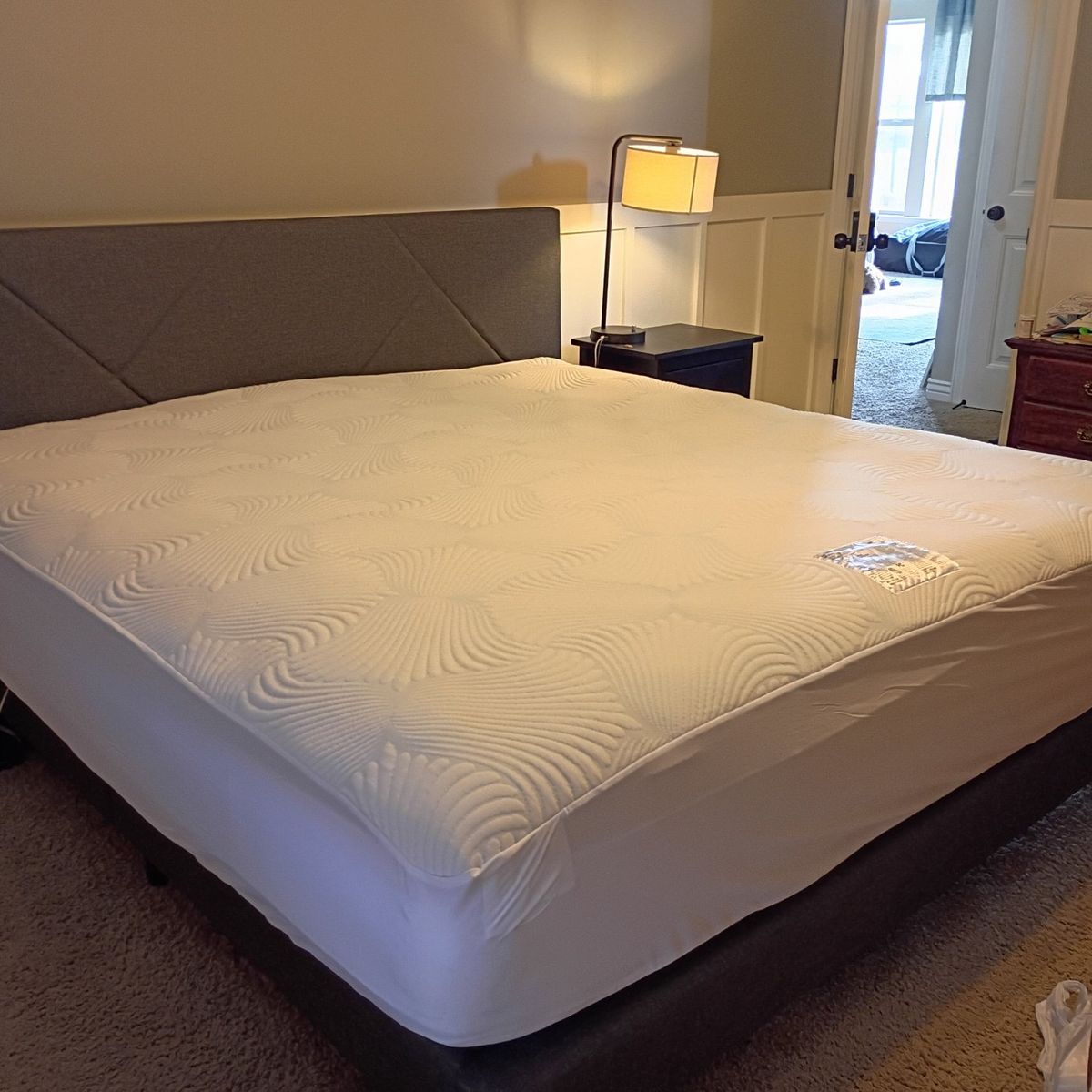 Reaks King Size Heated Mattress Pad - Dual Control