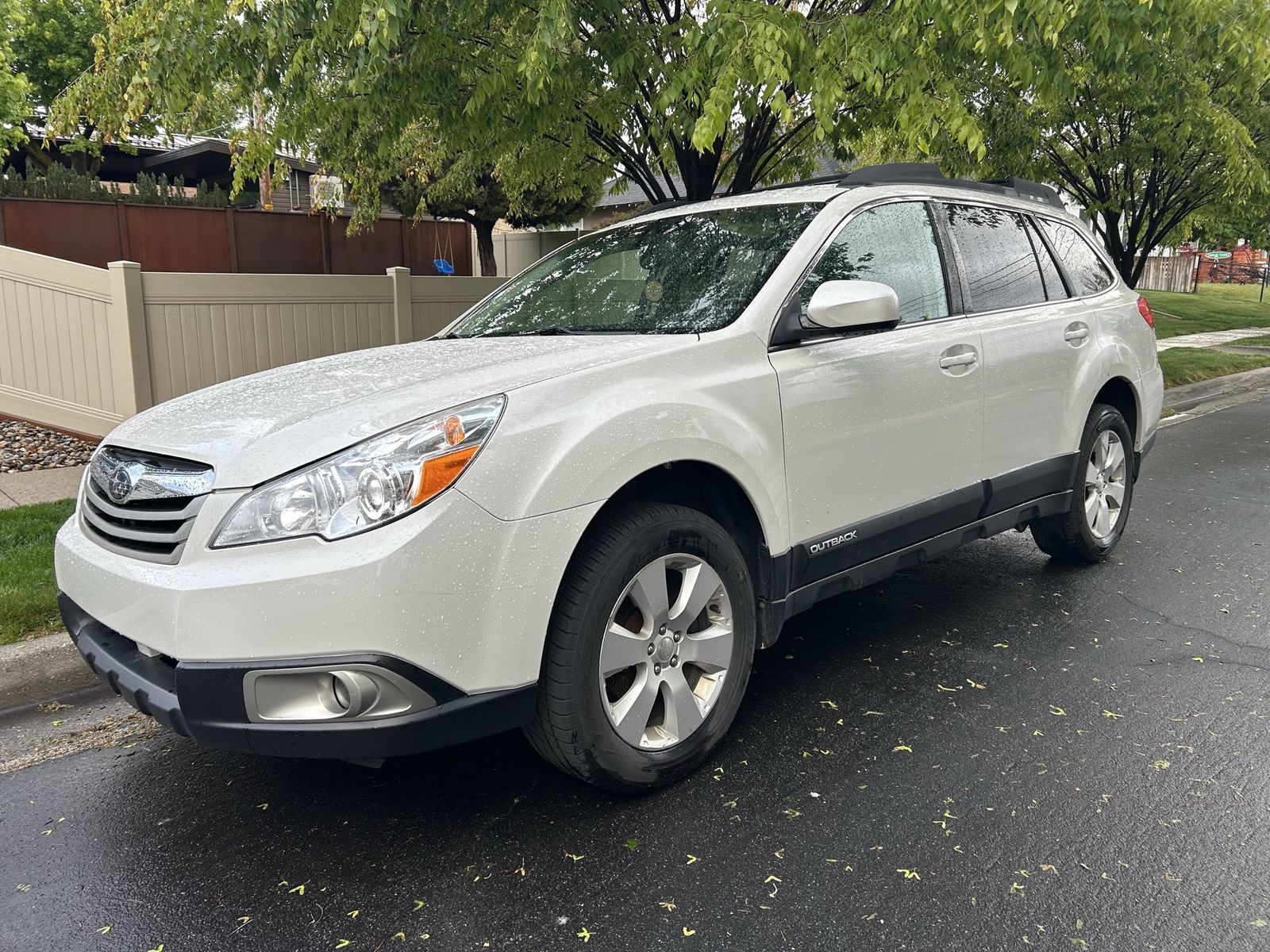 2012 SUBARU OUTBACK 2.5i Premium
