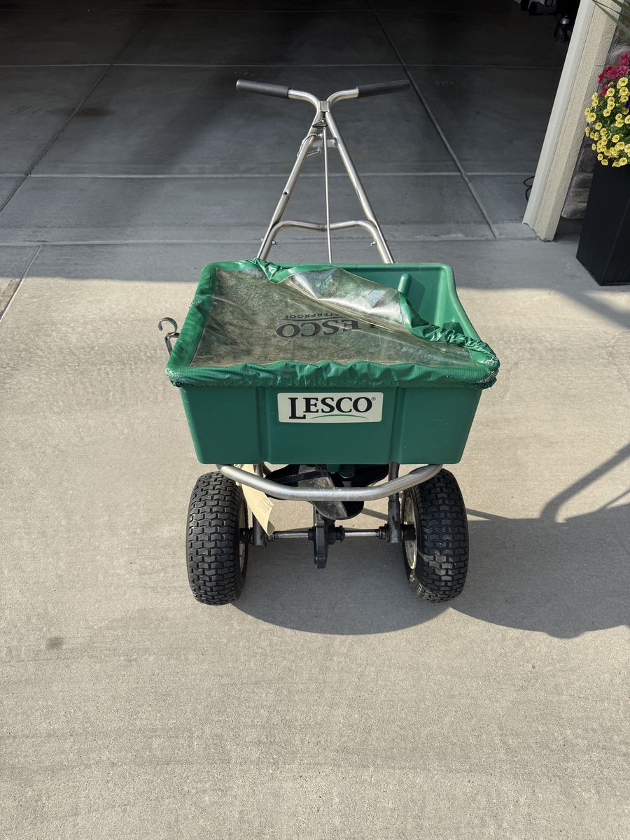 Lesco 80# Spreader