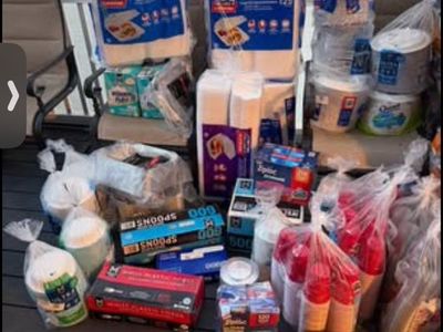 Bulk Disposable Food Service Supply Lot: Hefty, Dixie, Chinet, Glad - Plates, Cups, Containers & More
