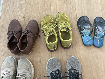 Loads of 8-12 boys clothes