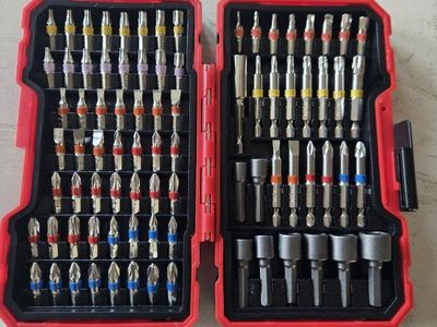 83 piece drill bit tip set new in box with carrying case