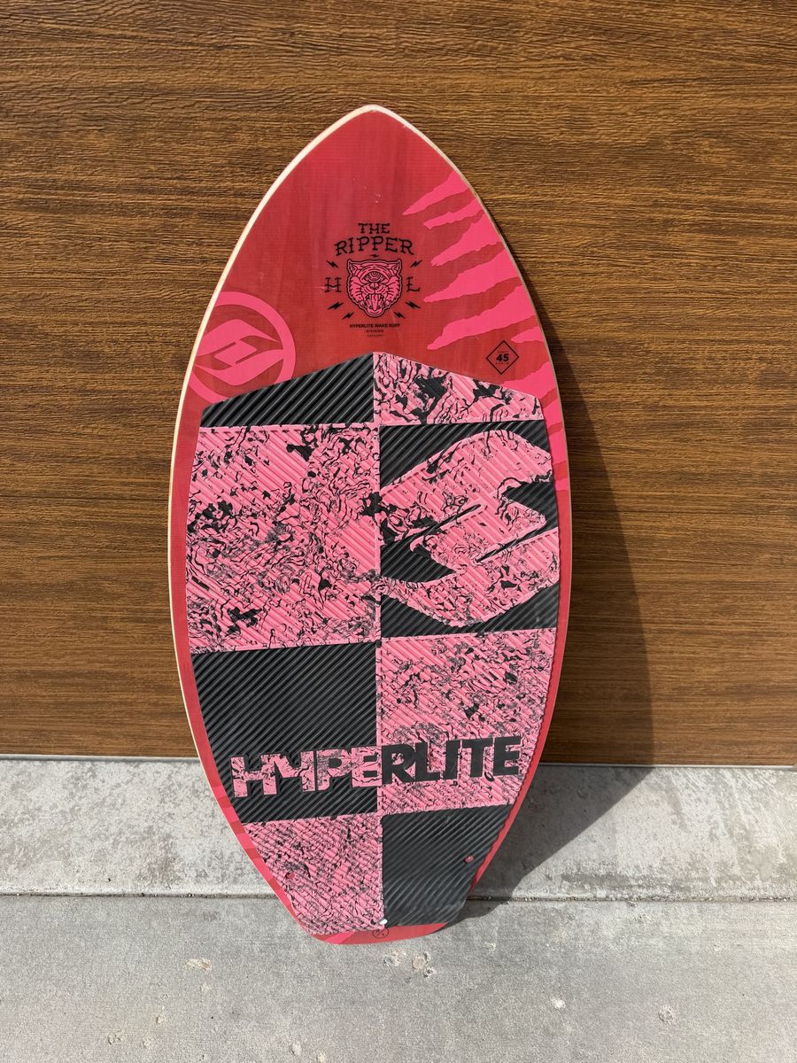 Hyperlite “The Ripper” wakesurf board