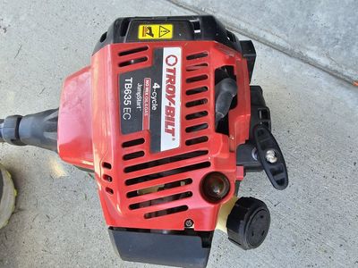 Troy-Bilt 4 stroke trimmer with auto starter
