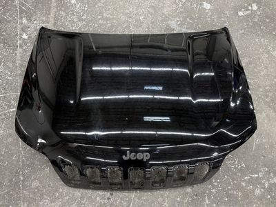 2019-2023 Jeep Cherokee Hood