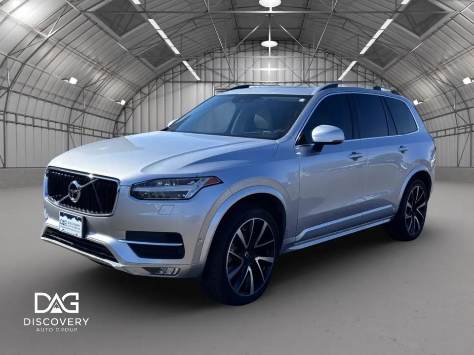 2019 Volvo XC90 T6 Momentum