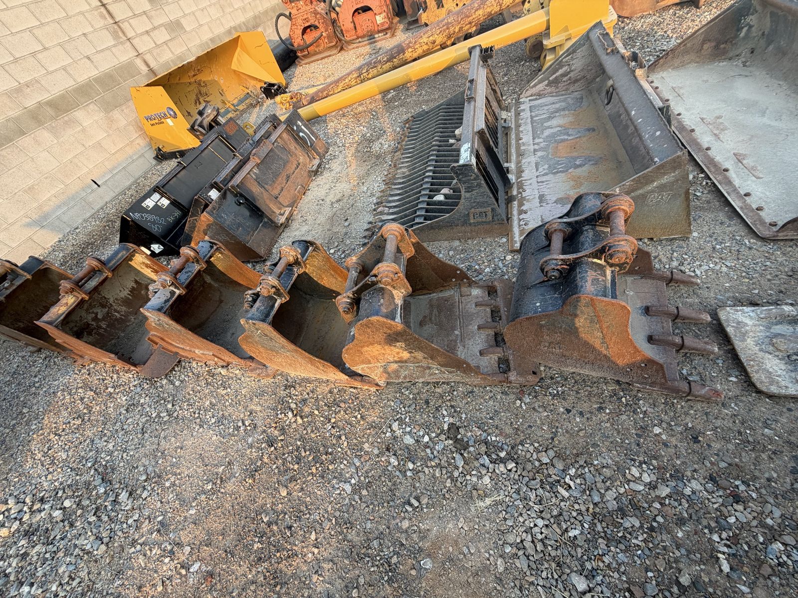 Main image 8
