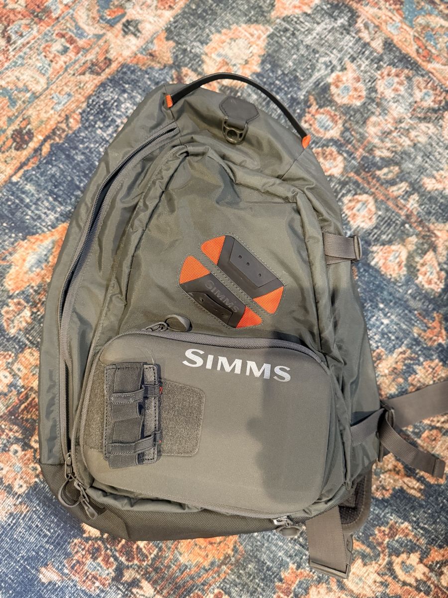 Simms Freestone Sling Backpack — Olive/Orange