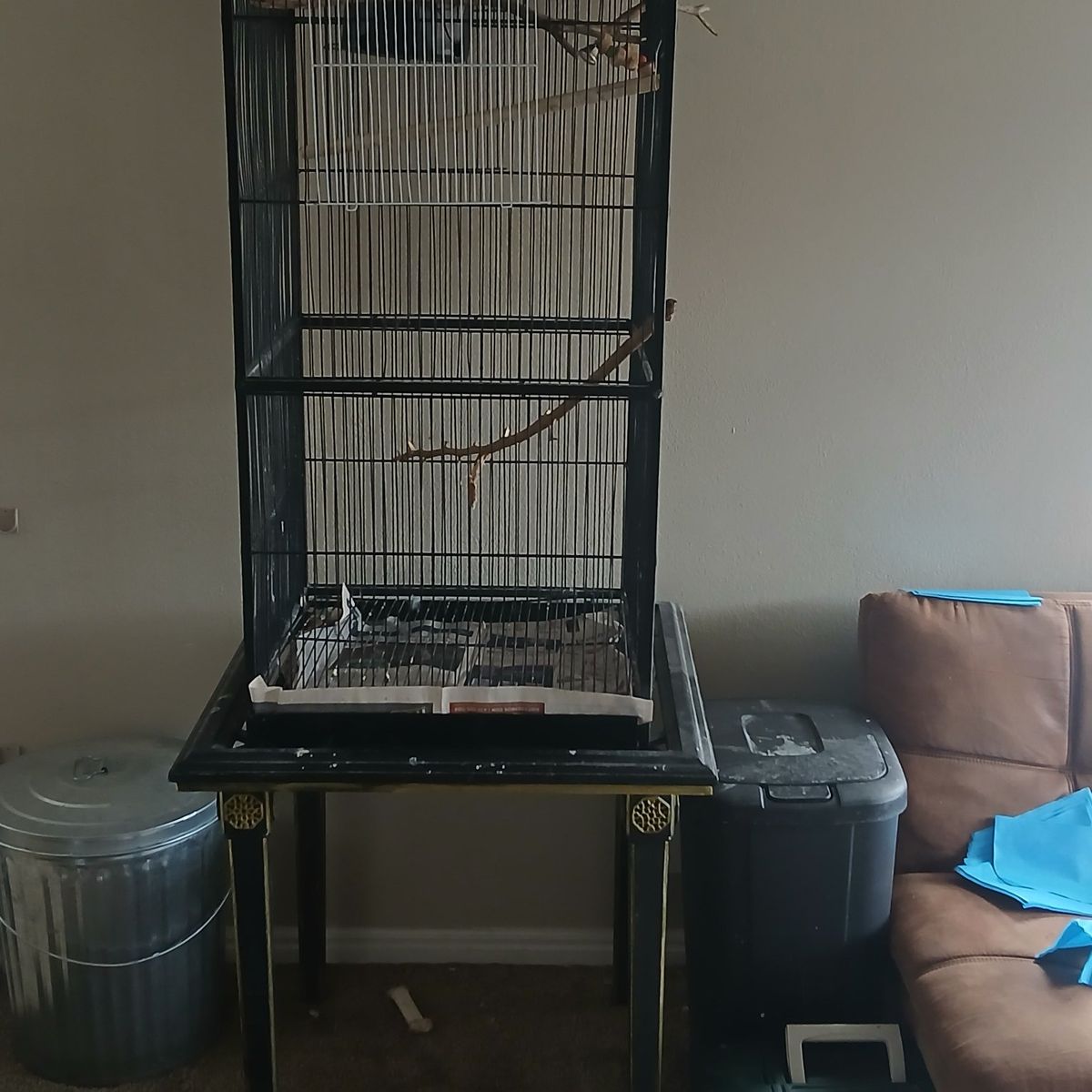 Big birdcage for parakeets and cockatills
