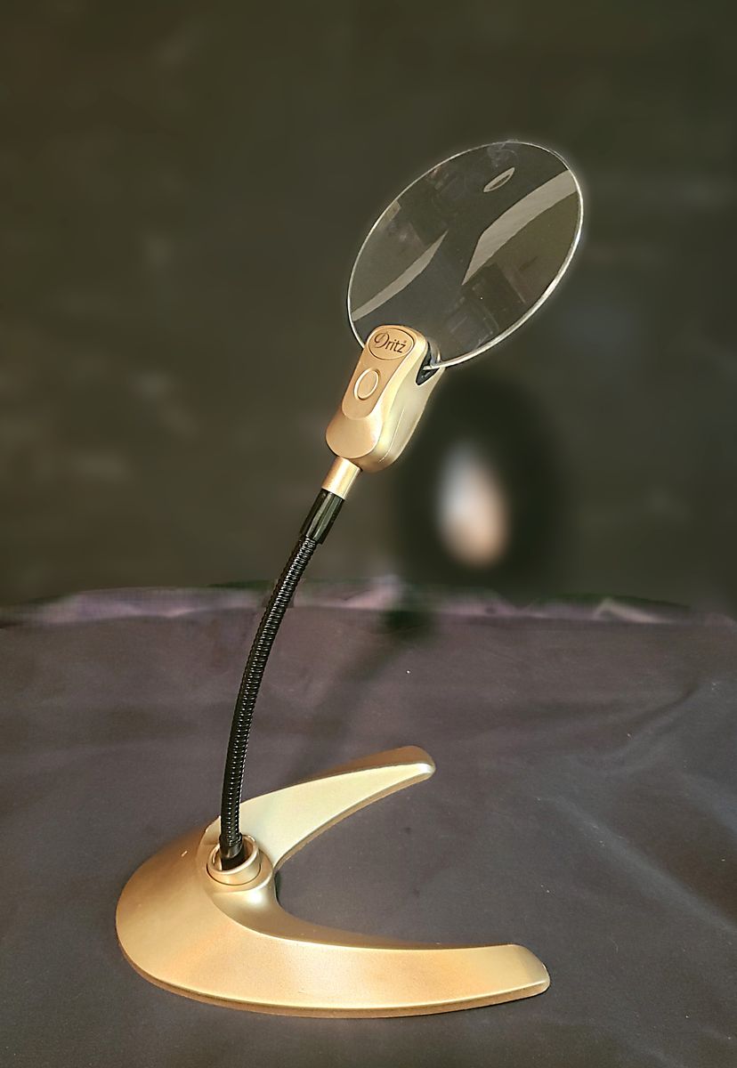 Flexible Tabletop LED Magnifier Accessory for Sewing Crafting Reading Hands-Free