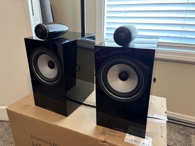 Bowers and Wilkins 705s2