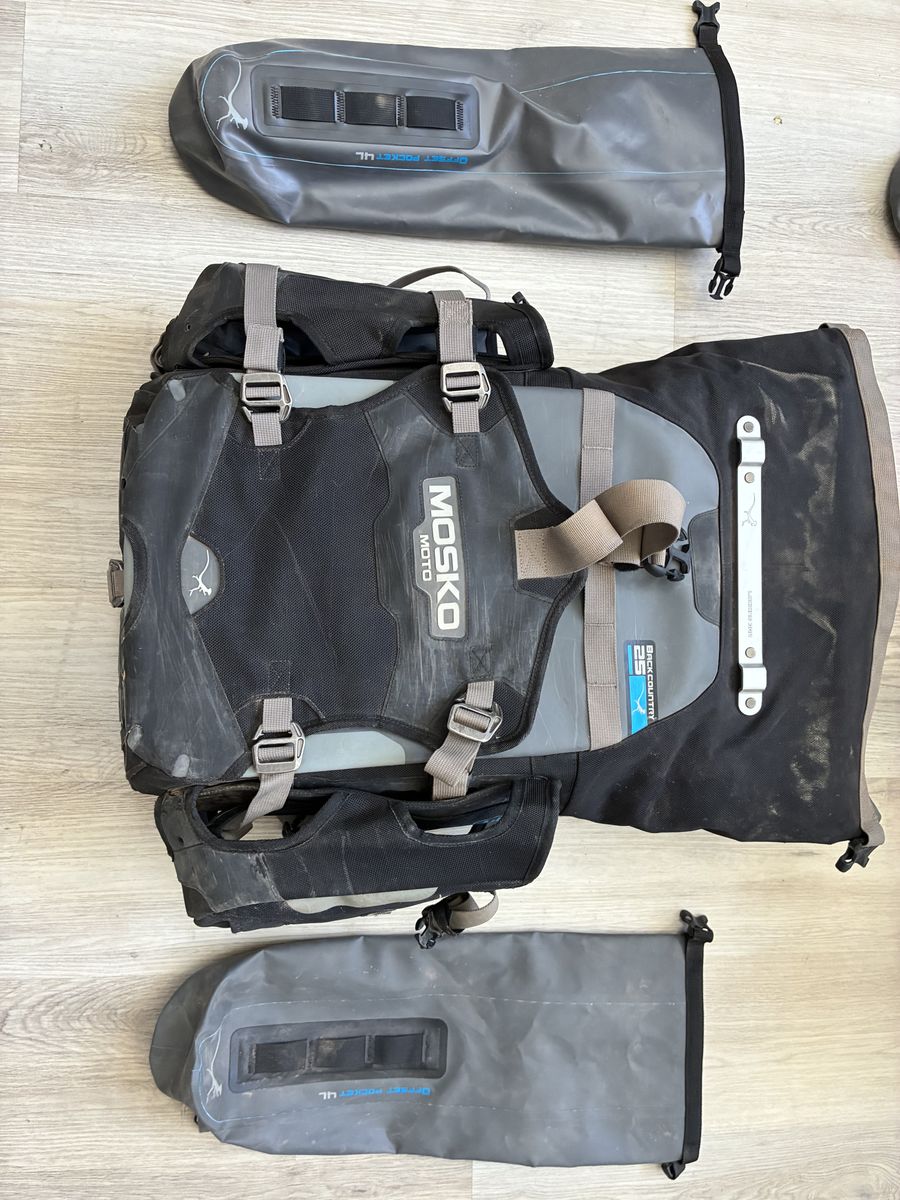 Mosko Moto Bags Backcountry Pannier Kit