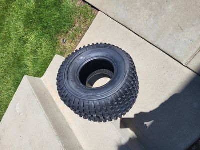 DeeStone UTV/ATV Tire* 25x12.00-9
Qty-1