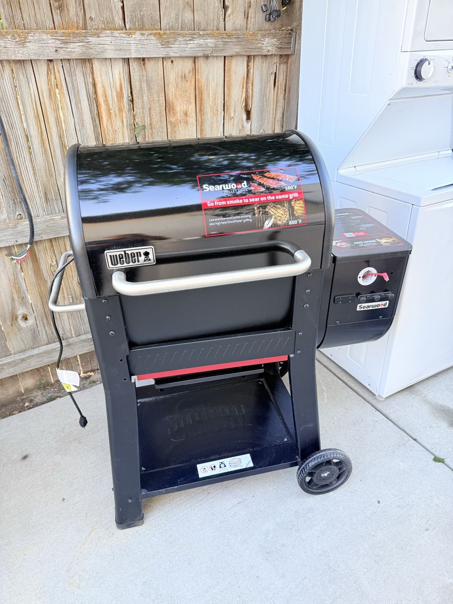 WEBER GRILL