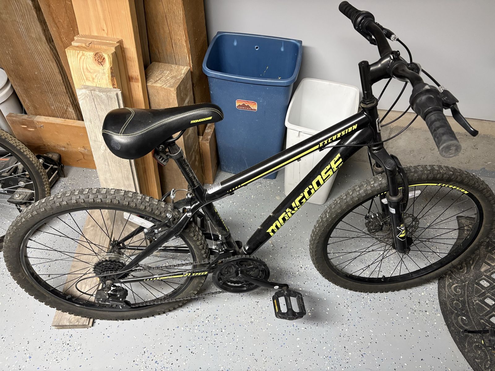 Mountain Bike Mongoose