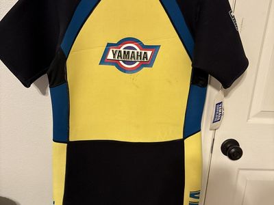 Yamaha Men's Shorty Wetsuit - Black/Yellow/Blue, Neoprene, Short Sleeve men’s size xxxl