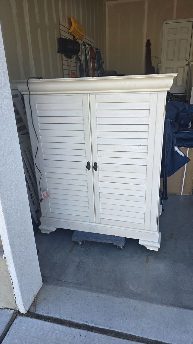 Computer Armoire - Vintage/Solid