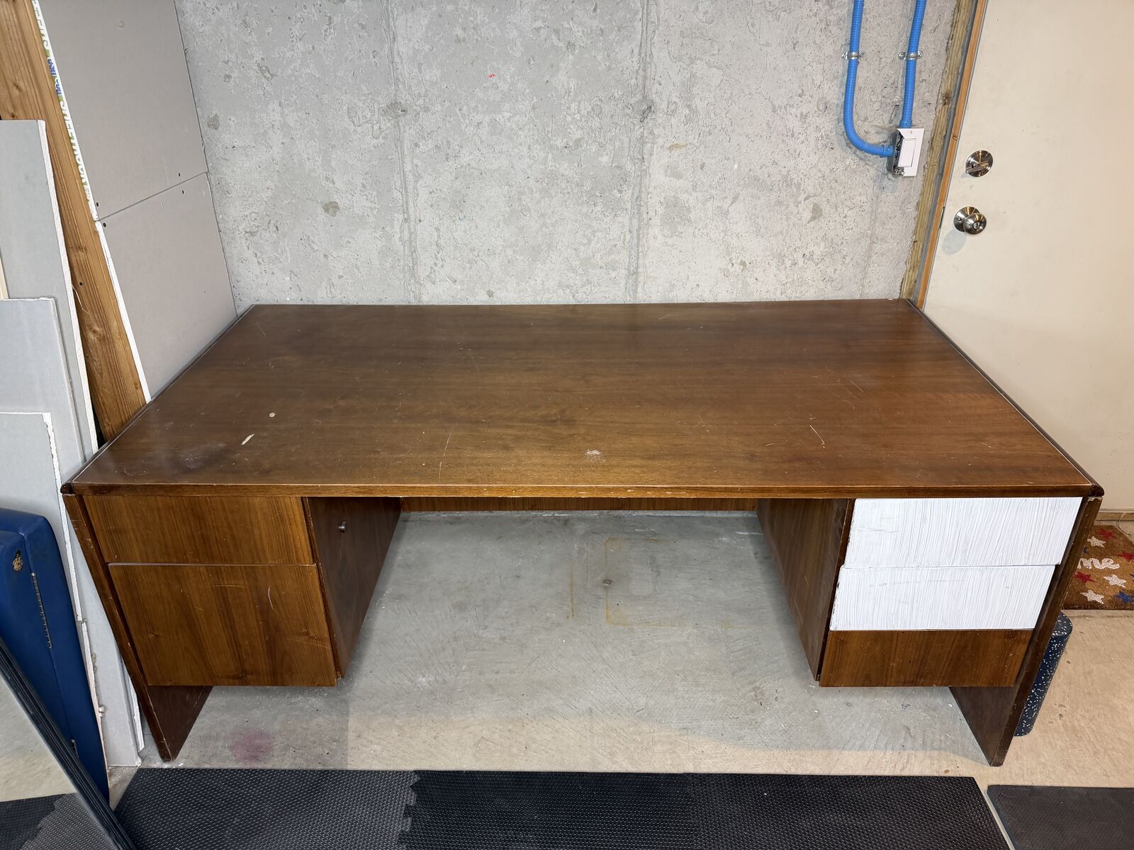 Large Oak Desk
