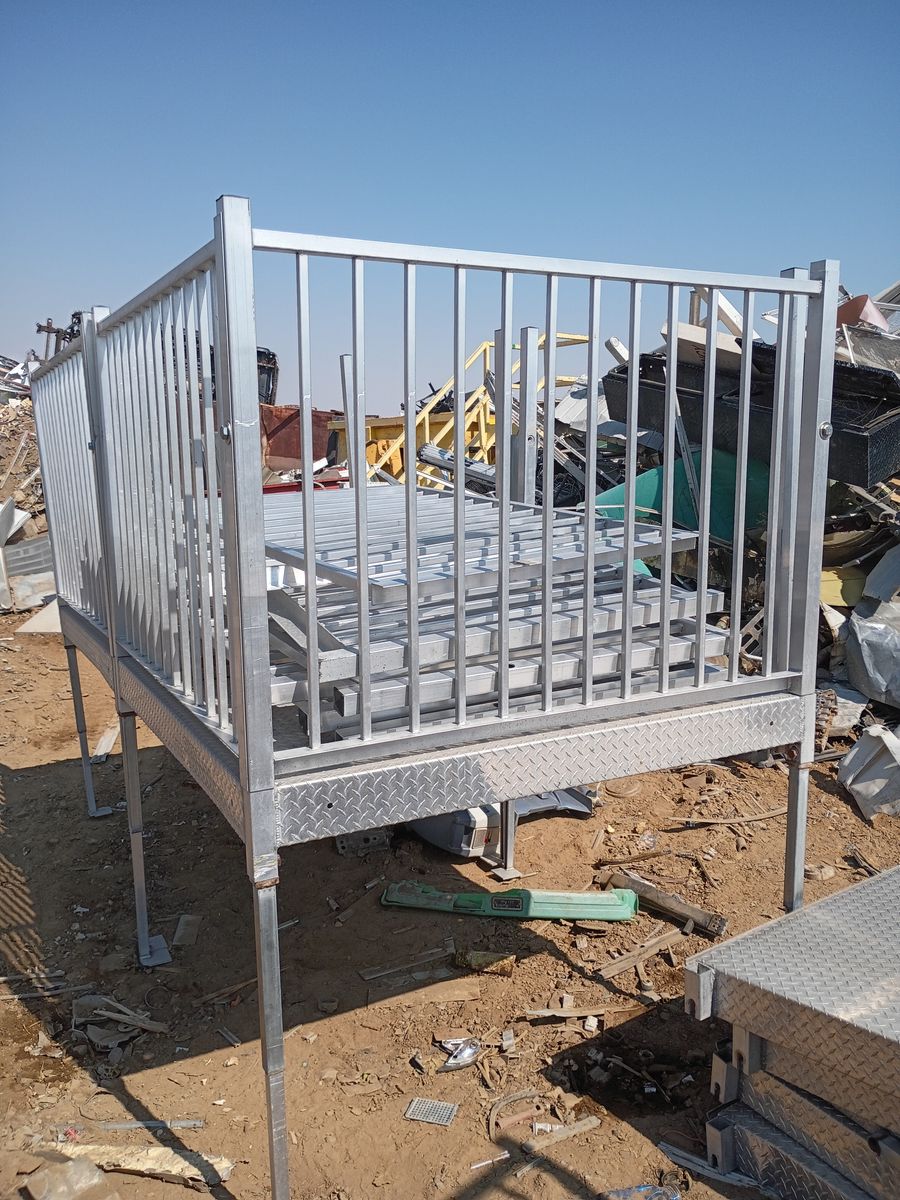 Aluminum Platforms and Ramps