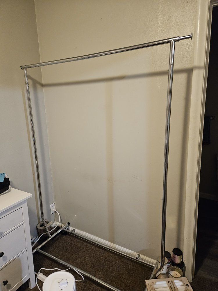 Better Homes & Gardens clothing rack
