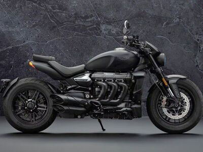 Wanted: 2021-2022 Triumph Rocket 3 R "Black Edition"