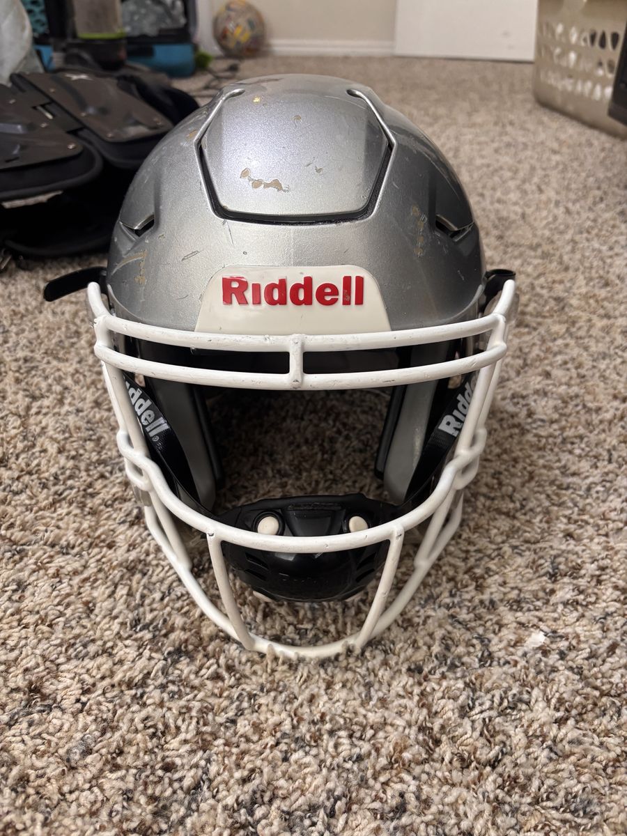 Riddell SpeedFlex Football Helmet Metallic Silver with White Facemask