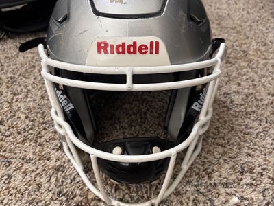 Riddell SpeedFlex Football Helmet Metallic Silver with White Facemask
