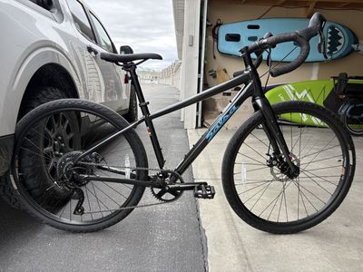 Salsa Journeyer 650b gravel bike bikepacking rig
