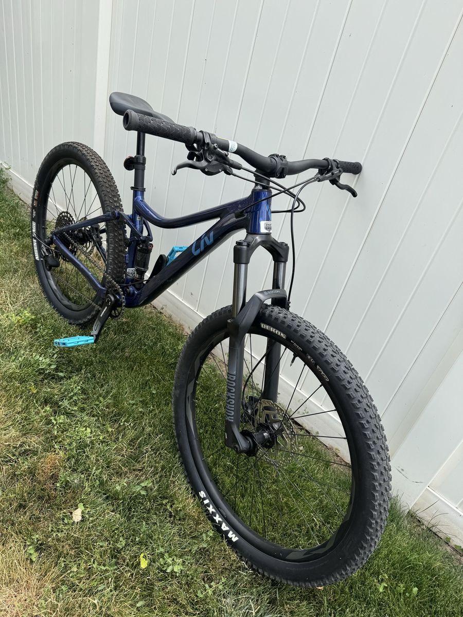 2021 Liv Embolden Mountain Bike, Full Suspension, SRAM Drivetrain, Maxxis Tires, Women's XS