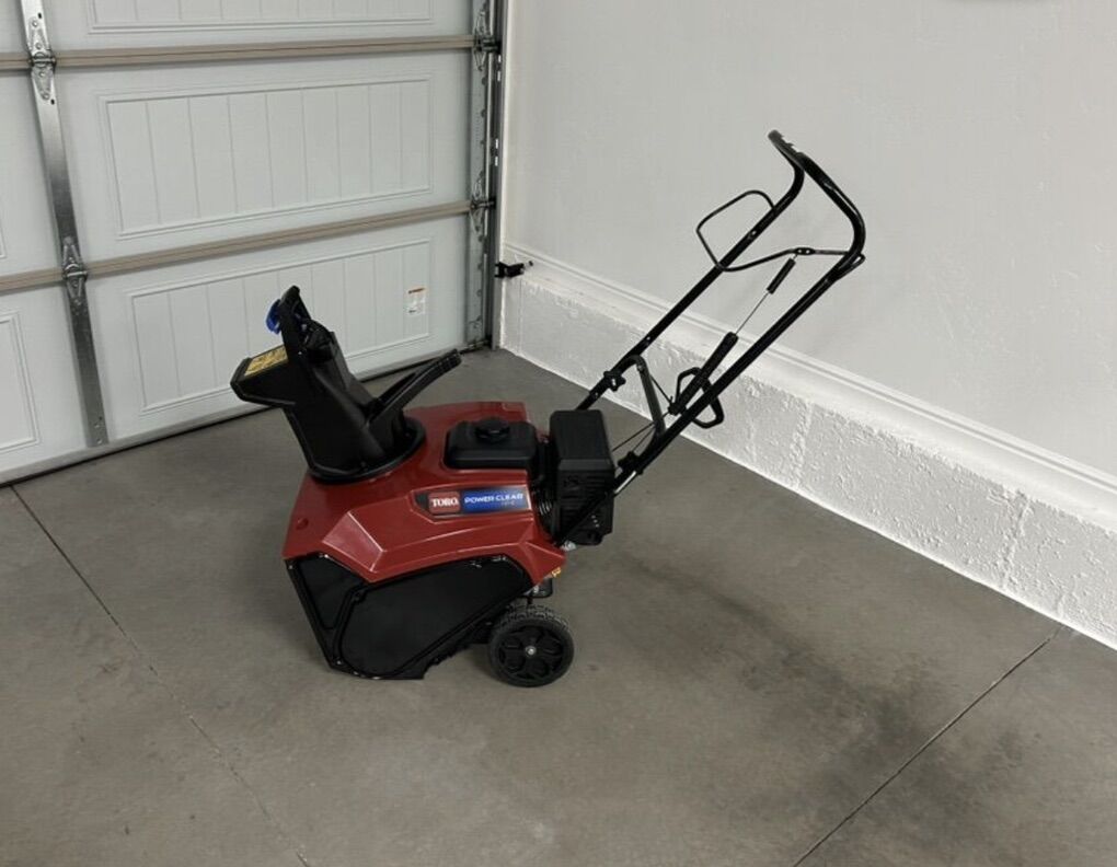 Toro SnowBlower