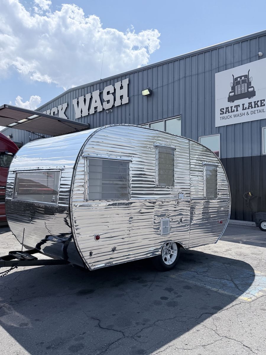1959 Cardinal Vintage Travel Trailer – Project Trailer