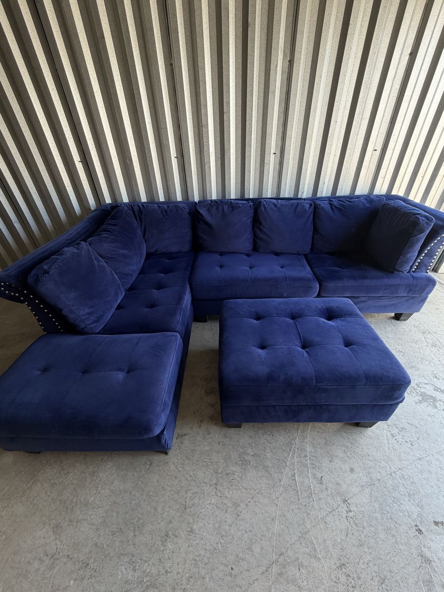 Blue Velvet Sectional Sofa Couch with Storage Ottoman - Free delivery!
