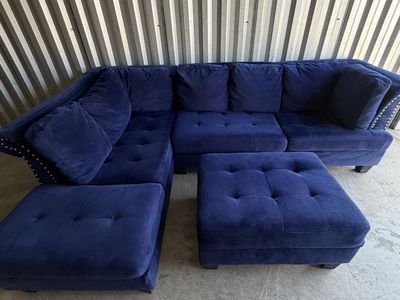 Blue Velvet Sectional Sofa Couch with Storage Ottoman - Free delivery!