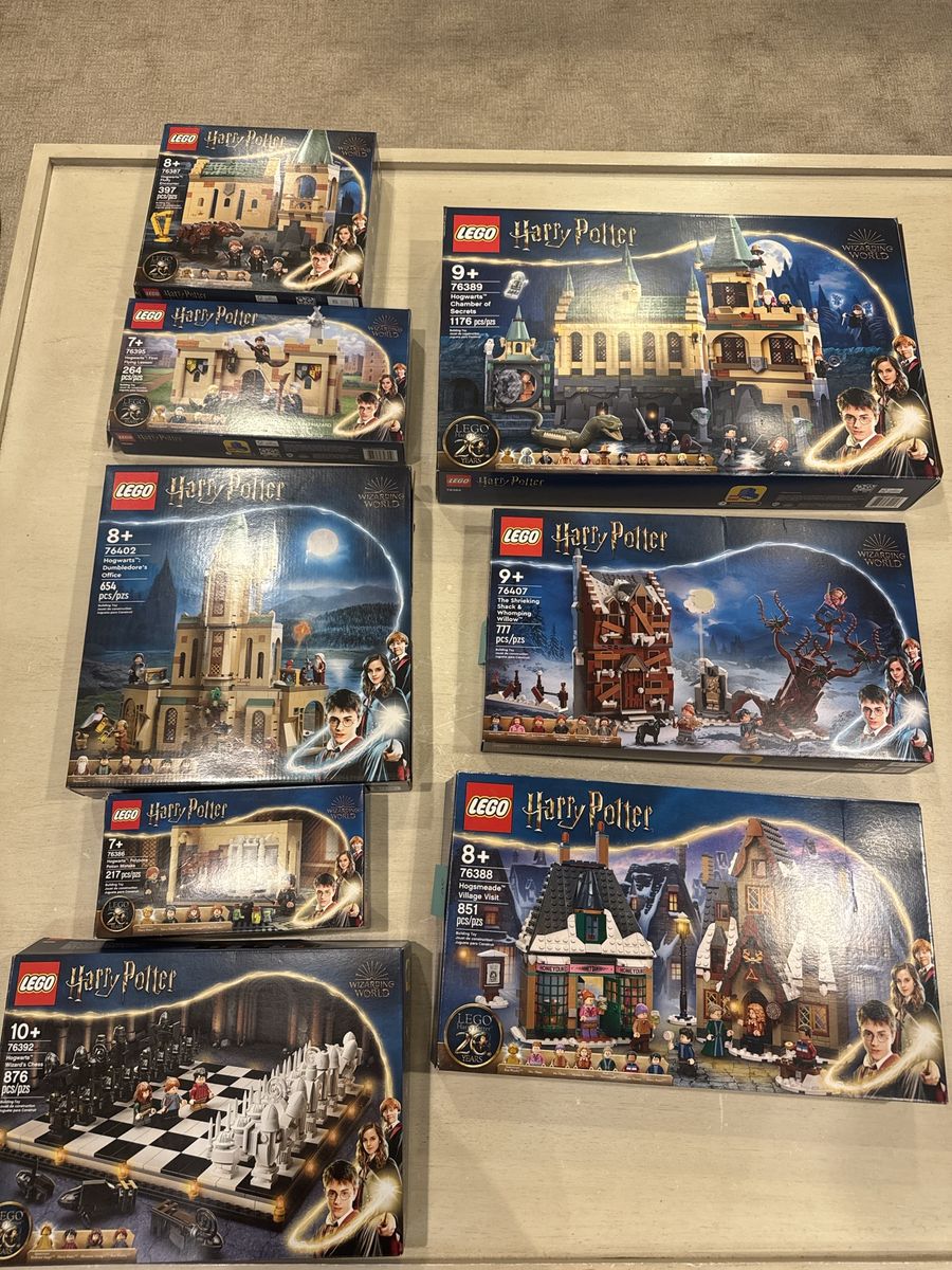 8 Harry Potter sets sold as a lot